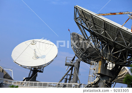 satellite dish satellite dish 9283305