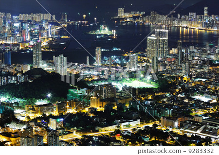 kowloon at night 9283332
