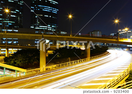 traffic in city at night traffic in city at night 9283400