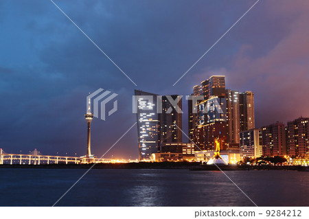 Macau city at night 9284212