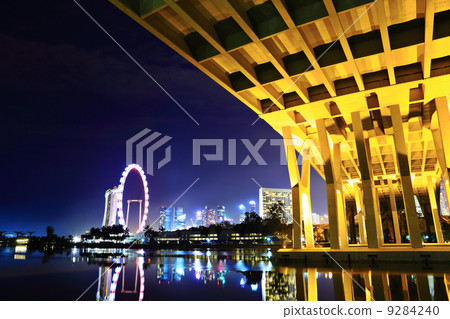 Singapore city and bridge at night 9284240