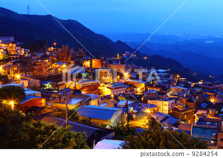jiu fen village at night, in Taiwan jiu fen village at night, in Taiwan 9284254