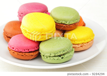 Colorful macaroon 9284294