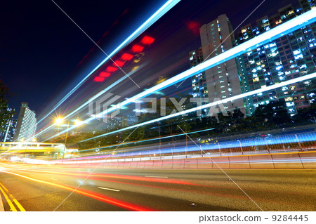 Modern urban traffic at night 9284445