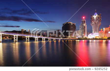 Macau at night Macau at night 9285252