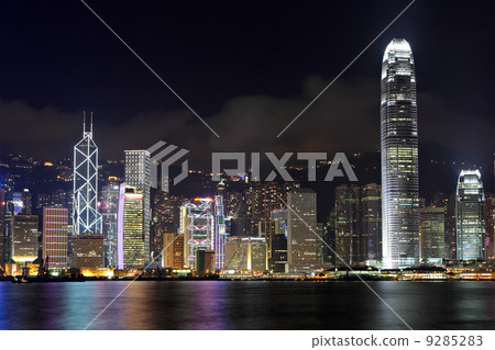 Hong Kong skyline at night Hong Kong skyline at night 9285283