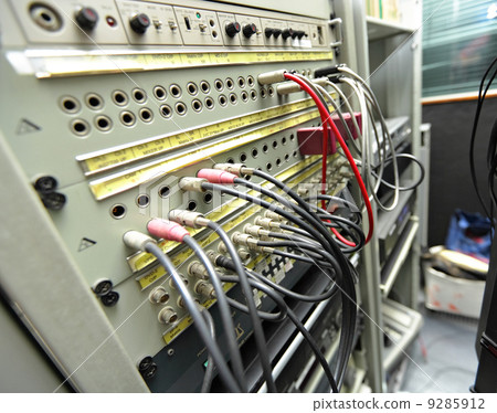 communication and internet network server set 9285912