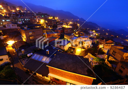 chiu fen village at night, in Taiwan 9286487