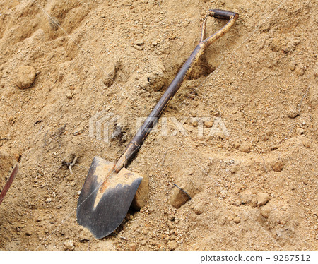 shovel 9287512