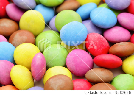 chocolate drops candy 9287636