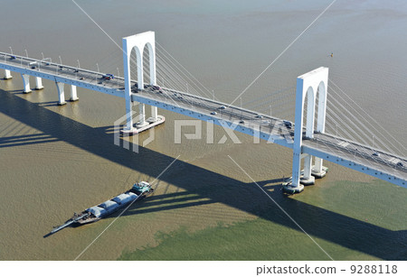 Sai Van bridge in Macao Sai Van bridge in Macao 9288118