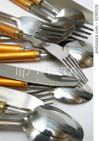 spoons, plugs and knifes 9290326