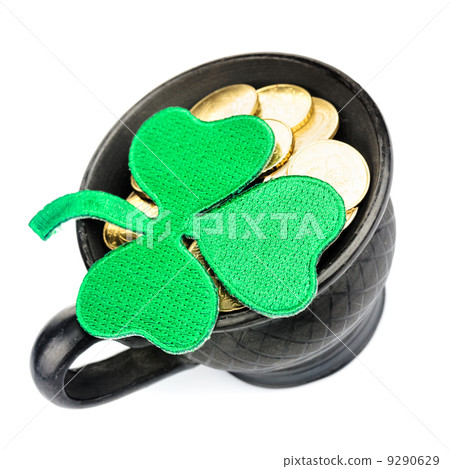 Pot with golden coins Pot with golden coins 9290629