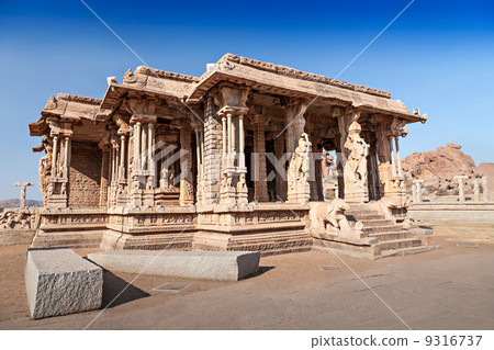 Palace at Vittala temple 9316737