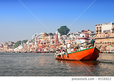 Varanasi ghats 9316822