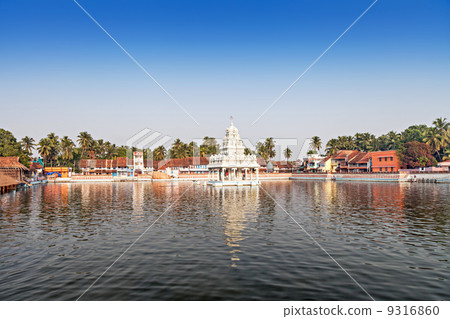 Thanumalayan Temple 9316860