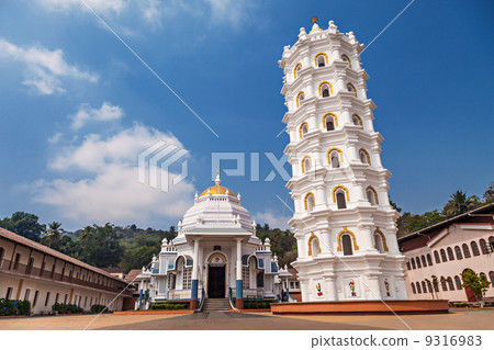 Shri Mangeshi temple 9316983