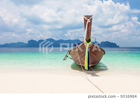 Longtail boats 9316984