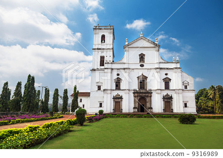 Se cathedral 9316989