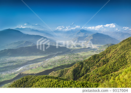 Sunrise in Himalaya mountains 9317004