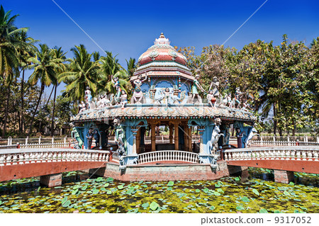 Hindu temple Hindu temple 9317052