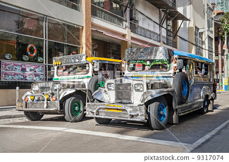 Jeepney 9317074