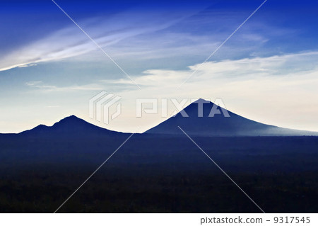Volcanoes at sunrise 9317545