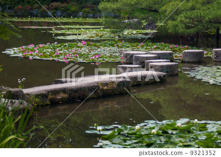 平安神宮神社Soryu Pond和Wolso橋 9321352