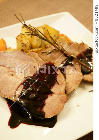 Pork roast "Arista" Blueberry sauce 9321499
