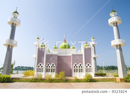 mosque 9323824