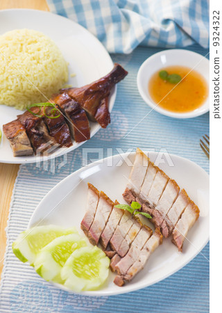 chinese roast pork belly with sauce 9324322