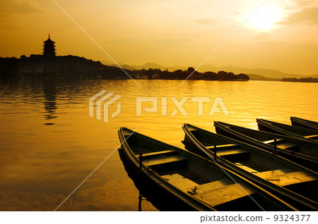 west lake in china 9324377