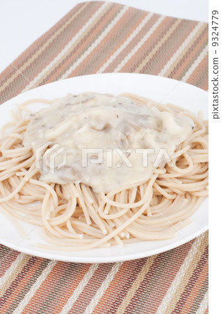 Spaghetti carbonara pasta Spaghetti carbonara pasta 9324779