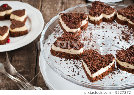 Chocolate Biscuit Valentine Cake 9327272