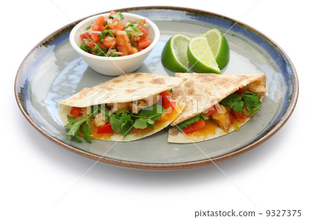 Chicken Quessadya 9327375