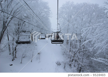 Nakamori's 1st triple lift and tree ice in Yamagata Zao Onsen ski resort Nakamori's 1st triple lift and tree ice in Yamagata Zao Onsen ski resort 9328483