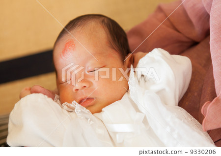 One month after birth 9330206