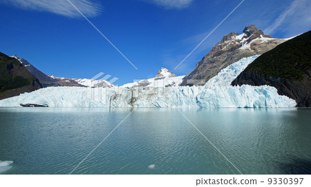 Glacier Spegazzini, Argentina Glacier Spegazzini, Argentina 9330397