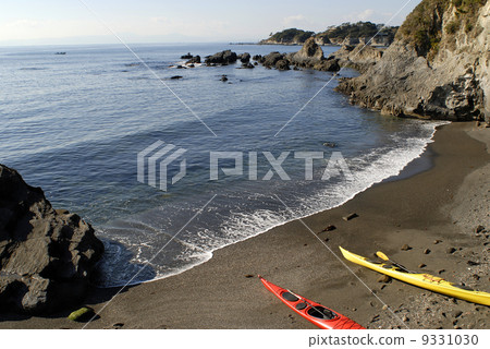 Kayak and the sea 9331030