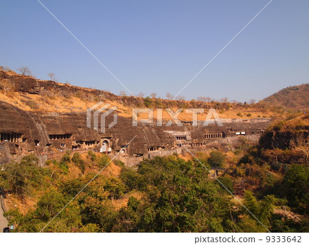 [India] Ajanta Caves 9333642