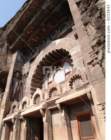 [India] Ajanta Caves 9333645