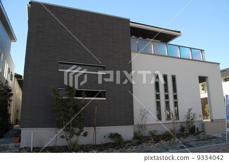 Elongated window model house Elongated window model house 9334042