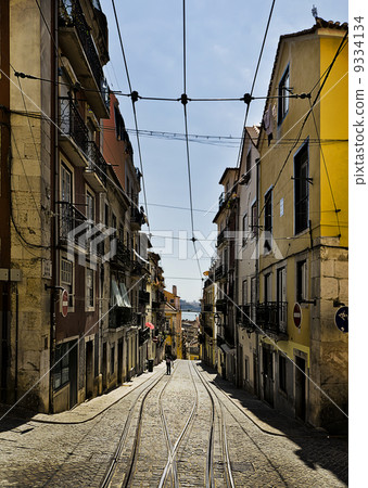 Streets of Lisbon 9334134