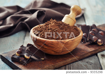 Carob powder Carob powder 9335298