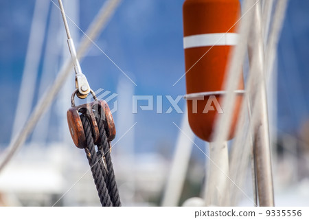 Running rigging gear ship tackles Running rigging gear ship tackles 9335556