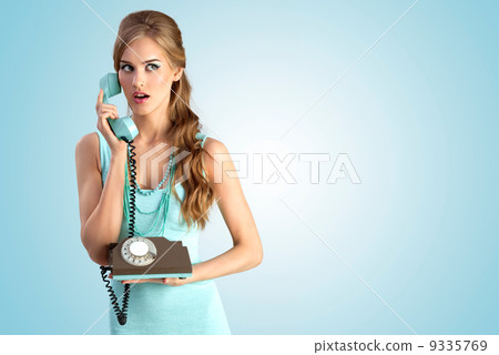 The vintage call – girl. The vintage call – girl. 9335769