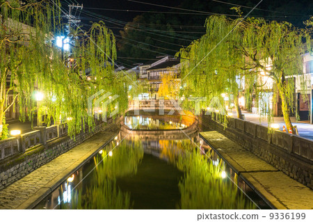 Kinosaki Onsen at night 9336199