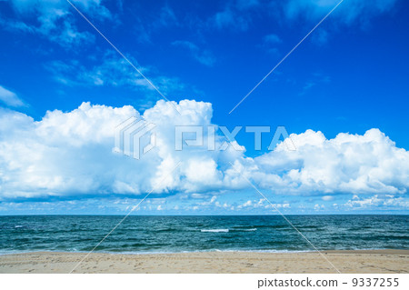 View of the Sea of Japan from Kotohirama 9337255