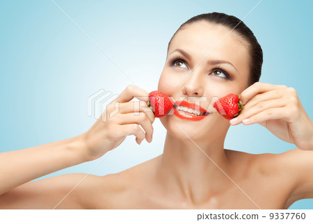 Double kiss. 9337760