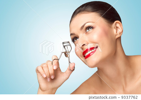 Smiling beauty. 9337762